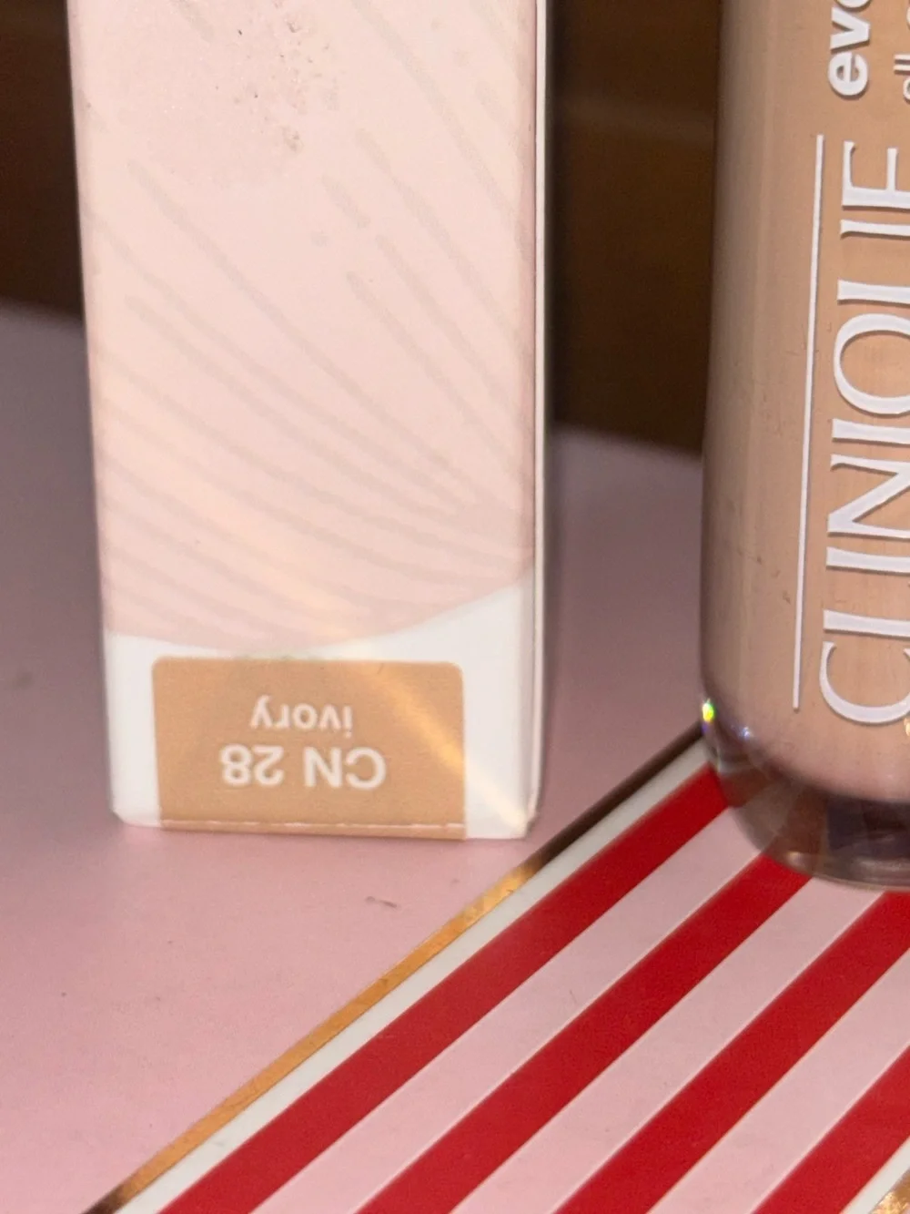 Clinique Even Better All-Over Concealer + Eraser